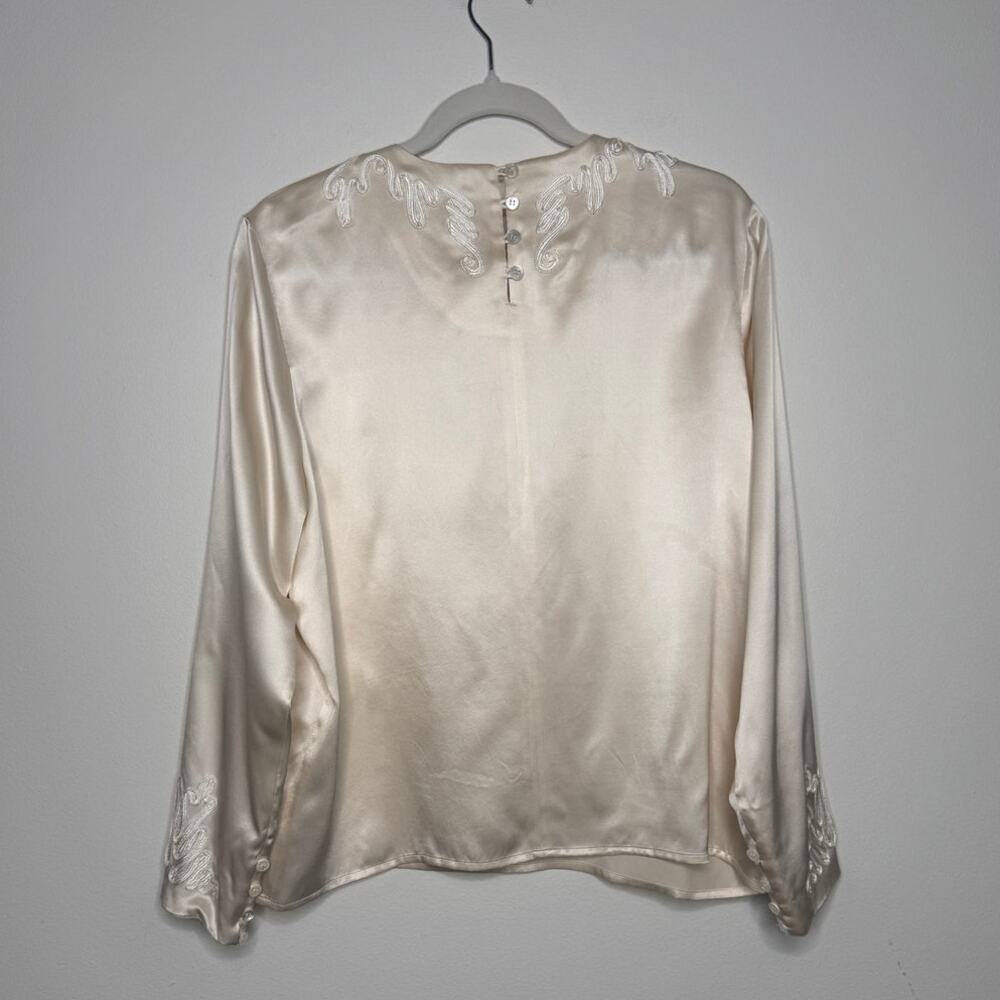 Vintage Silk Blouse Cream Embroidered Minimalist Old Money Office Western - Picture 4 of 8
